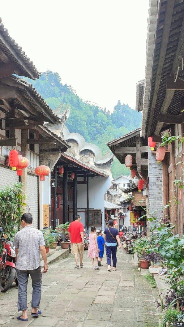 马卡:克里斯滕森国王杯被换下只是跟腱不适,他可以出战贝蒂斯